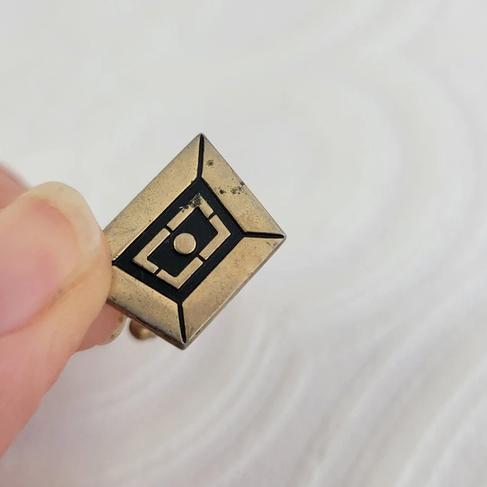 Vintage Mid Century Modern Geometric Gold Tone‎ Black Enamel Trapezoid Cufflinks